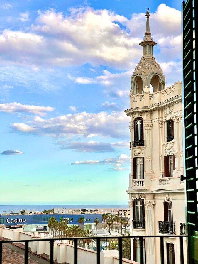 Place De La Mairie * Alicante